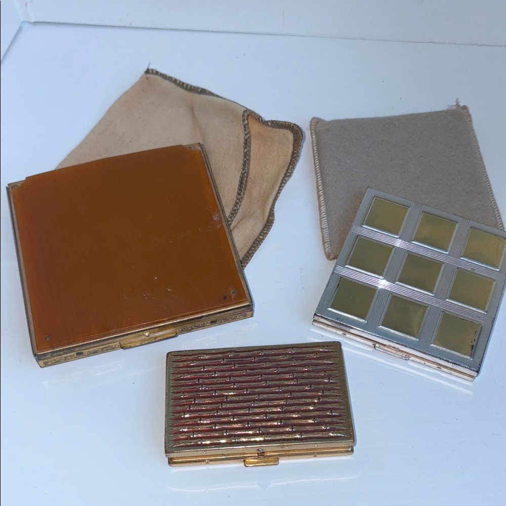 Vintage makeup compacts Avon, Rex & Pilcher G4 Lucite Silver Compact Mirror Set